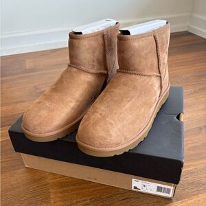 UGG Men’s Classic Mini Chestnut
